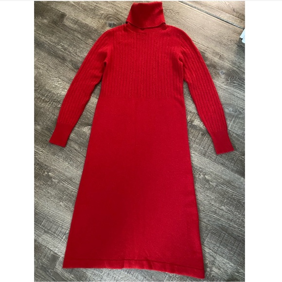 100% Cashmere Mock Neck MIDI Dress - Picture 3 of 13